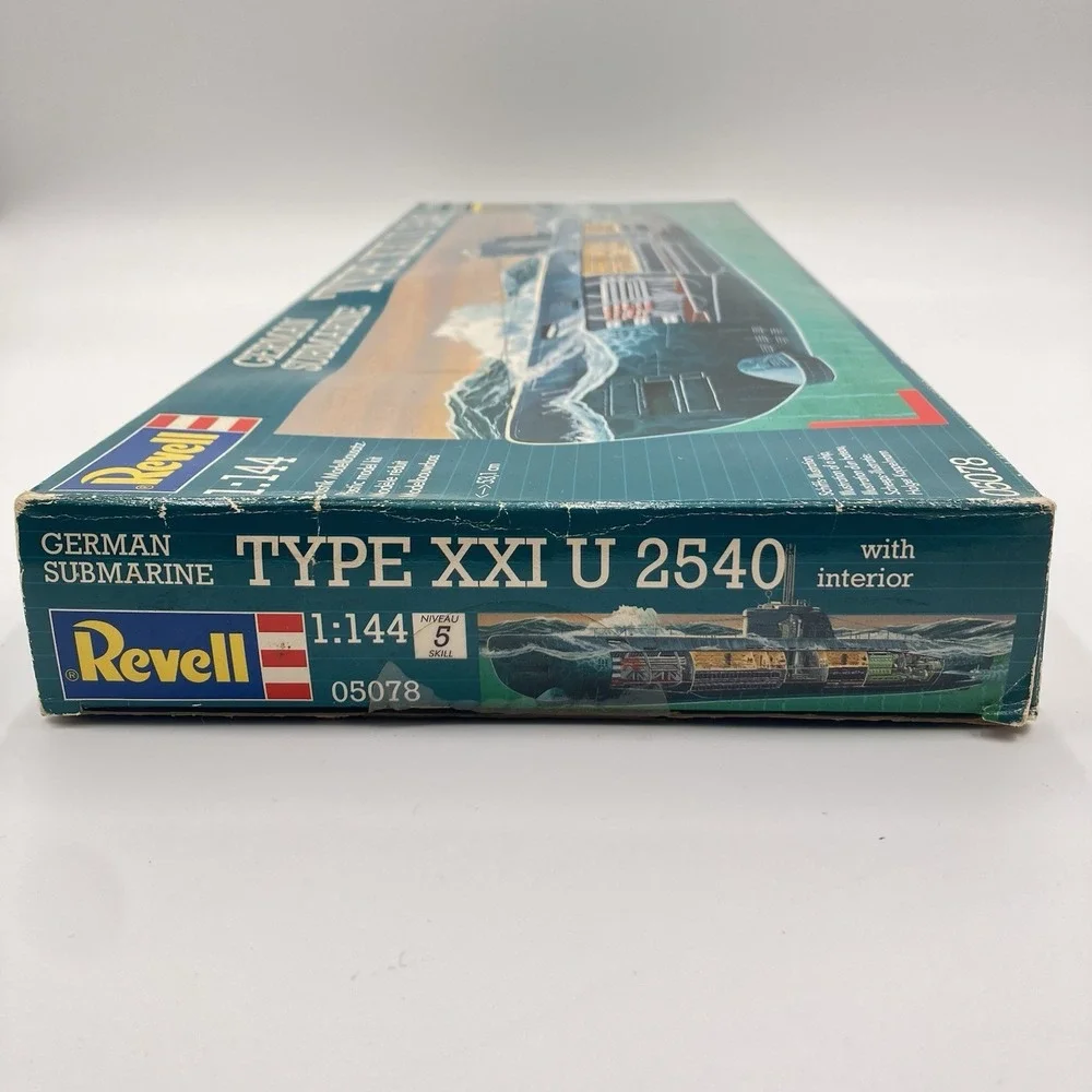 Vtg Revell 1/144 German Submarine Model Type XXI U 2540 With Interior Sealed